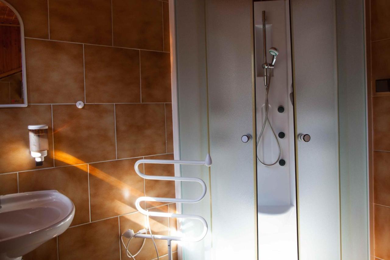 Penzion U Dvou Skal Josefŭv Dŭl Exteriör bild